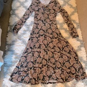 Xhilaration Black & Pink Printed Midi Dress…